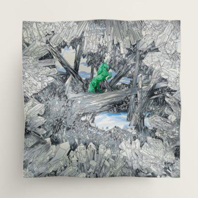 水晶の谷の風景＊HERMES カレ 90 La Vallee de Cristal ピンク エルメス カレ90 La Vallee de Cristal 水晶の谷の風景 スカーフ
